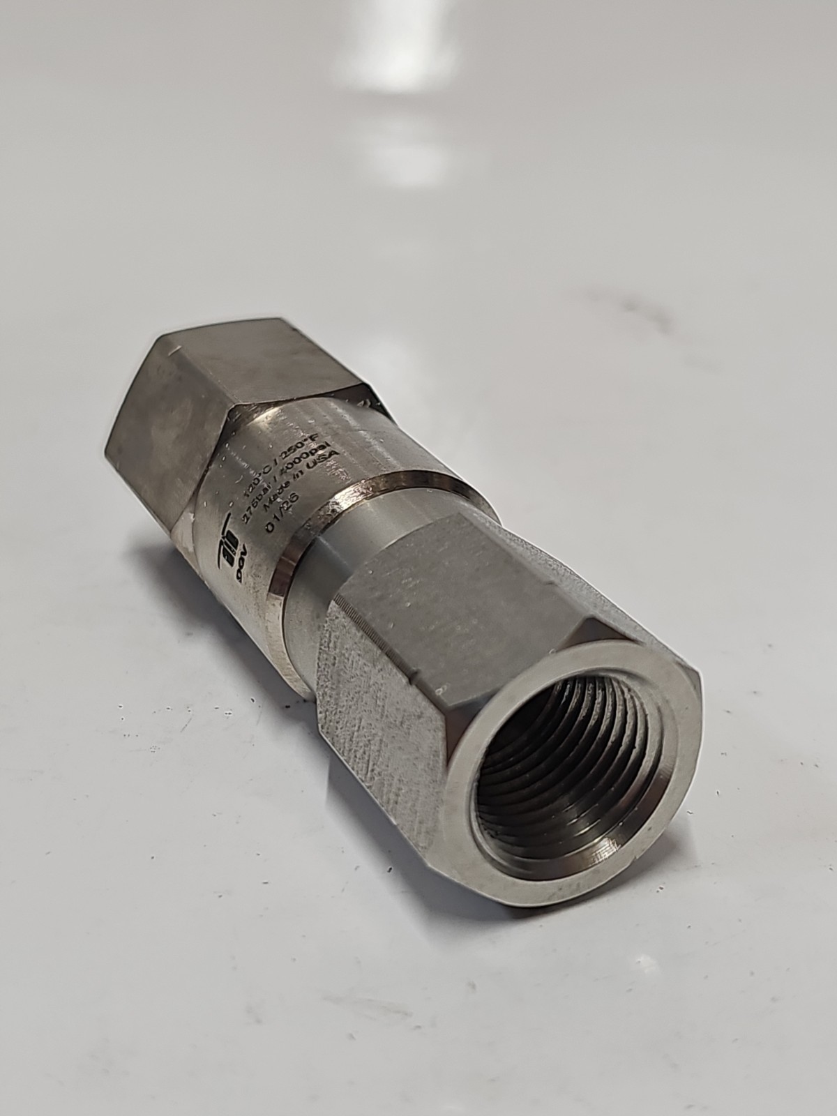 DGV Rotary Union DGS Swivel 4000 PSI 275 Bar 120C Hydraulic Rotary Joint New