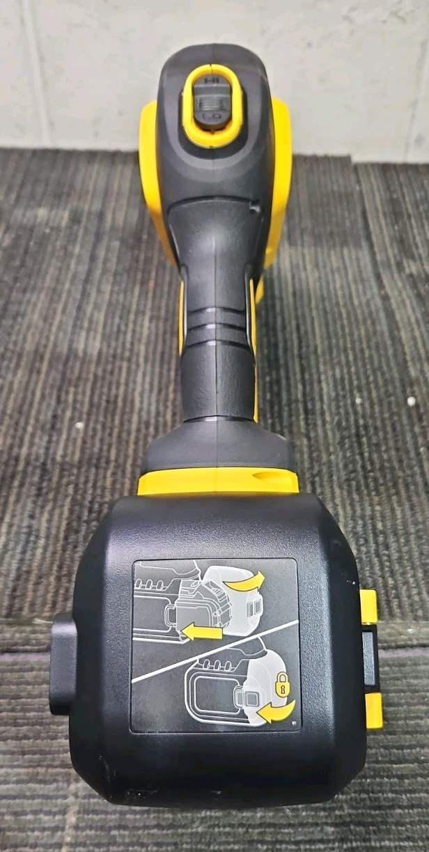 DeWalt Tools DCPW1000 Flex Volt 1000 PSI Cordless Power Cleaner – TOOL ONLY