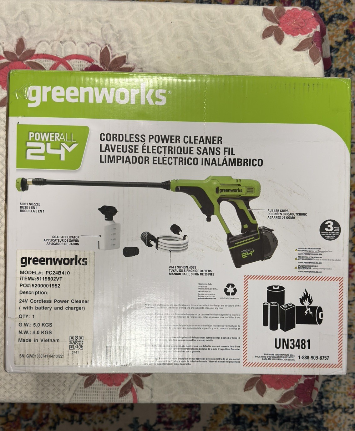 Greenworks 24V (600 PSI) Portable Power Cleaner, 4.0Ah USB Battery and Charger