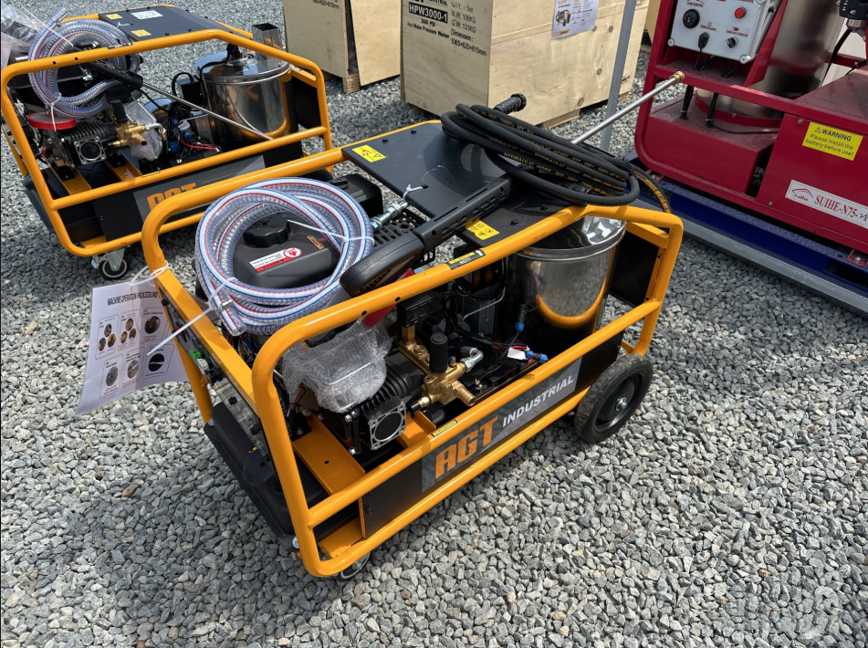 Agrotk Hot Water Pressure Washer Machine 6.5HP Gas Engine 3000 PSI Diesel Burner