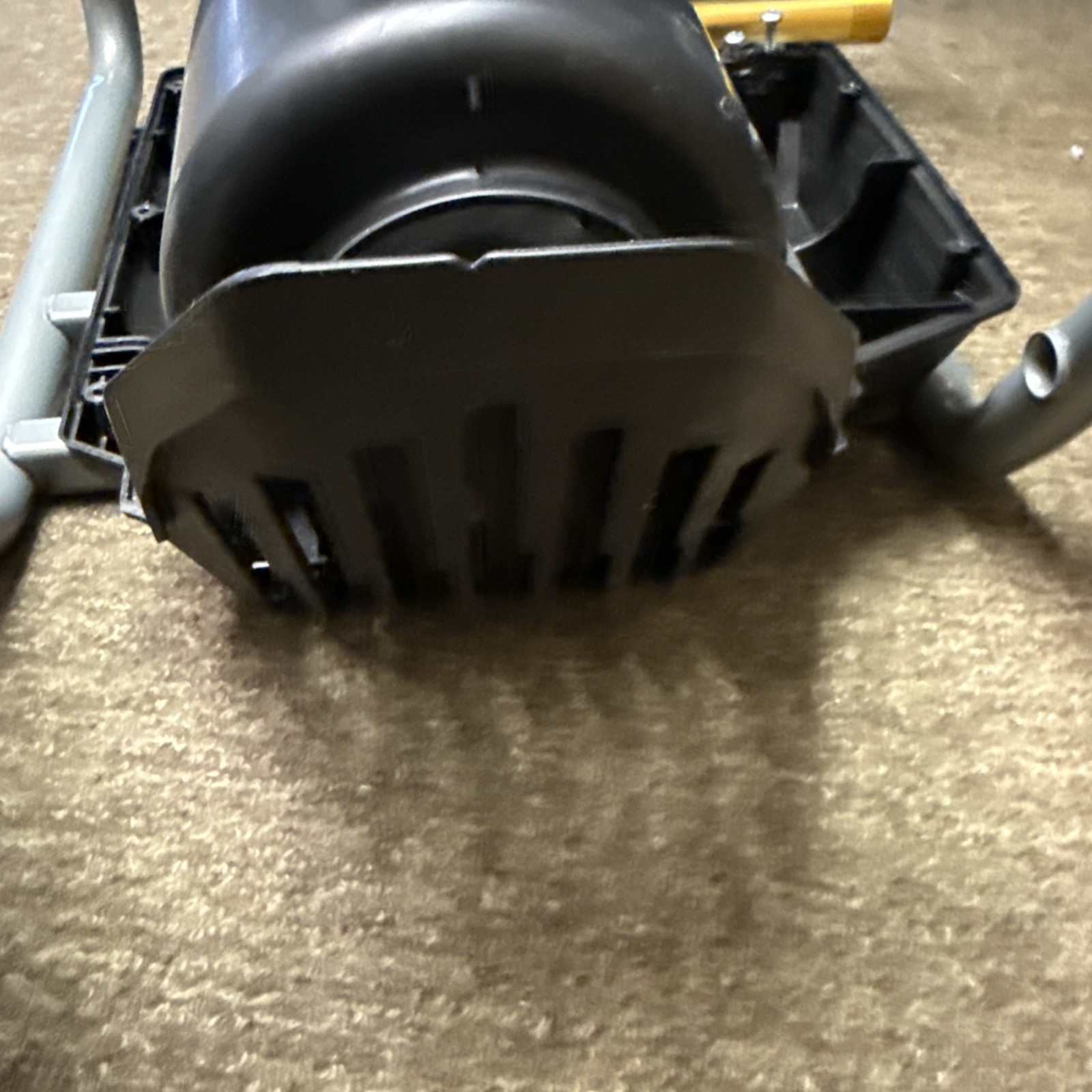 Husqvarna PW 2300 Pressure Washer motor with bottom carriage