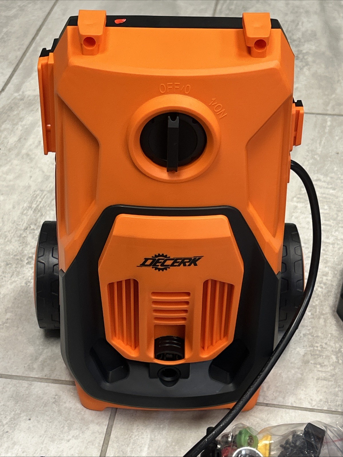 Decerk Electric Pressure Washer 1160-1800 PSI Orange