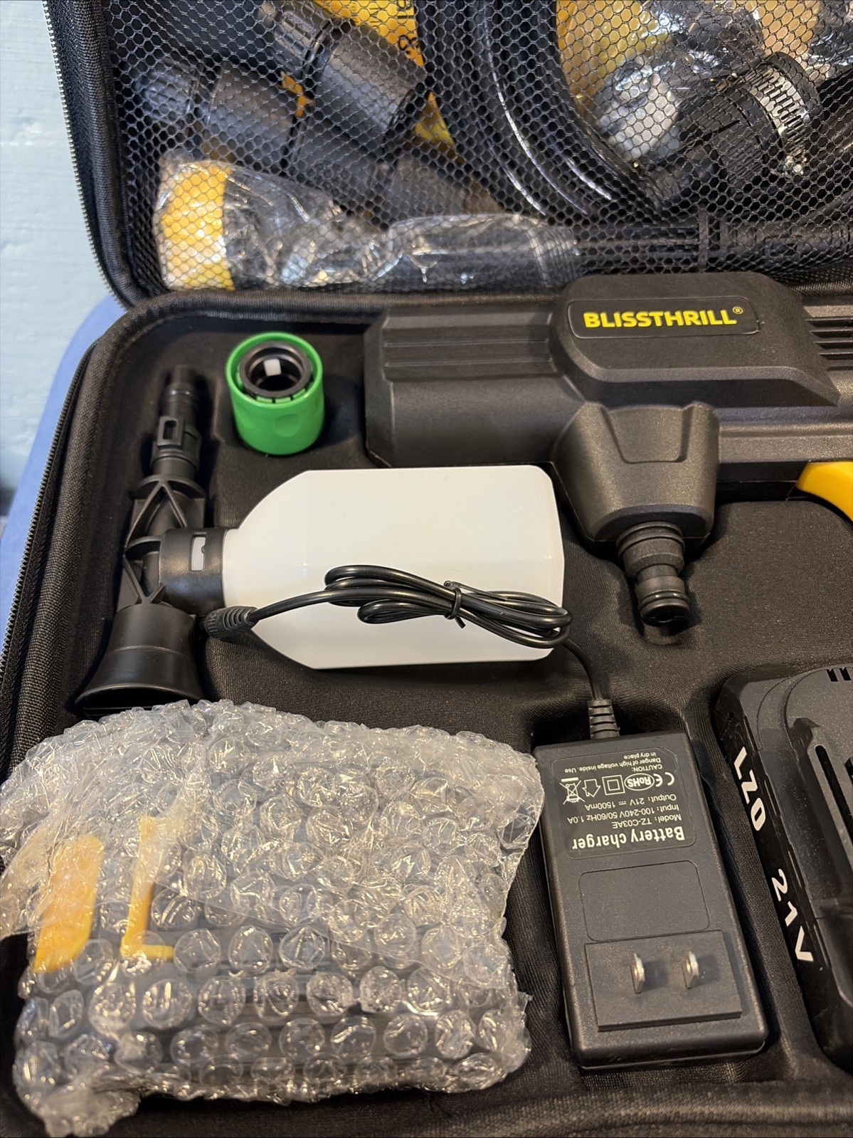 21 Volt 1100 PSI Portable Handheld Pressure Washer Any Water Source 6 In 1