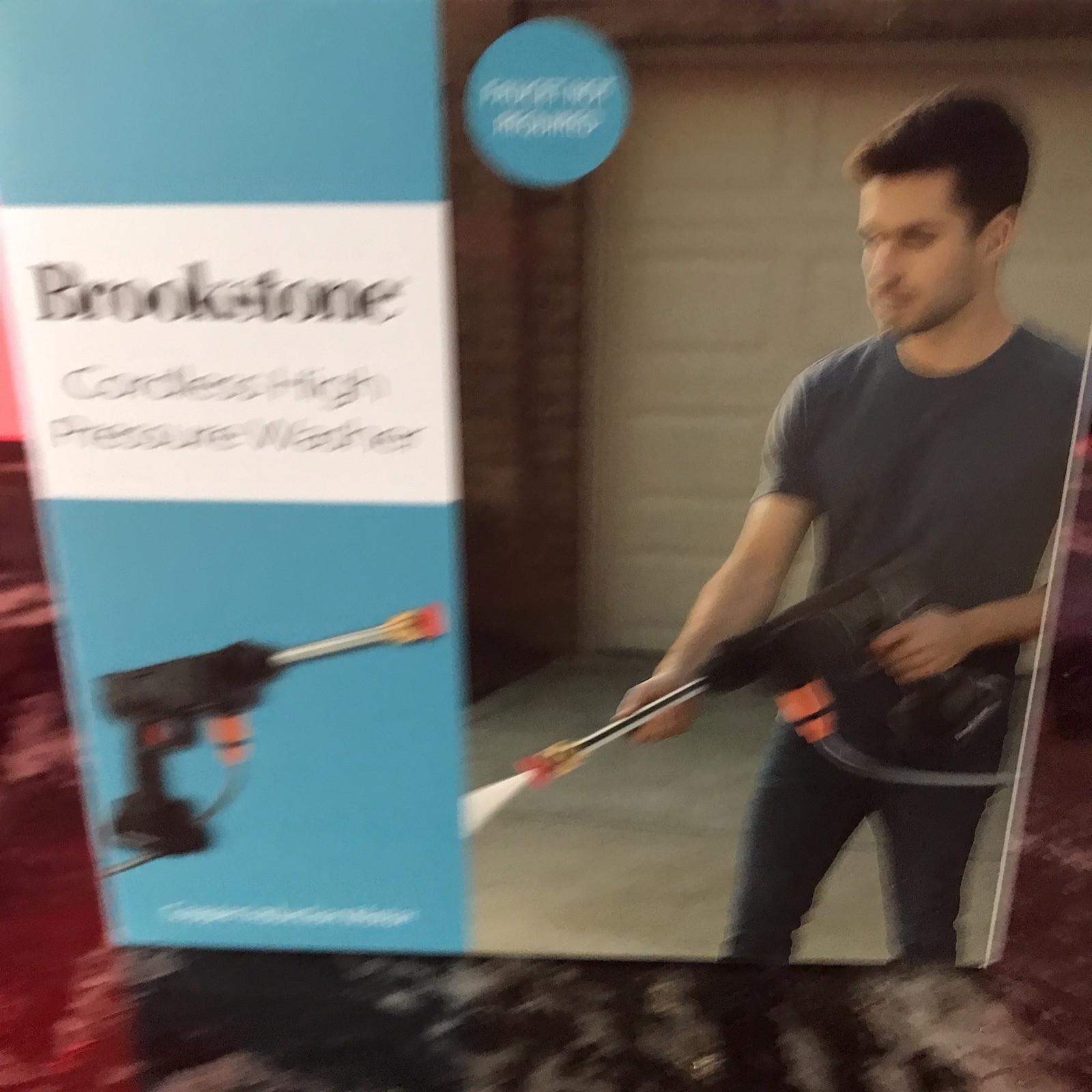 Brookstone Cordless High-Pressure Washer Portable Rechargeable – Brand New