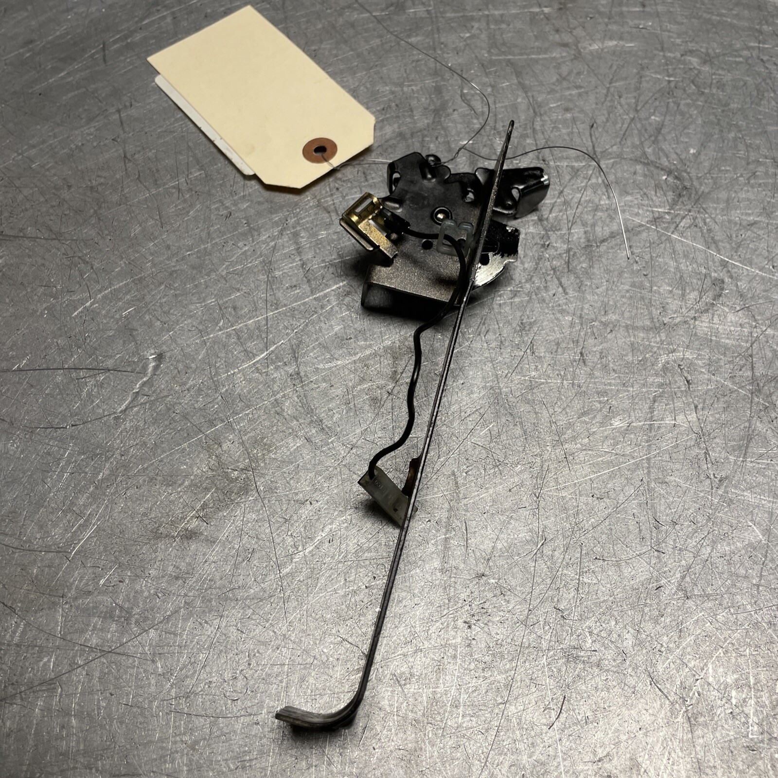 OEM GOOD USED BRIGGS 10A902-0156-01 CONTROL BRACKET 691445