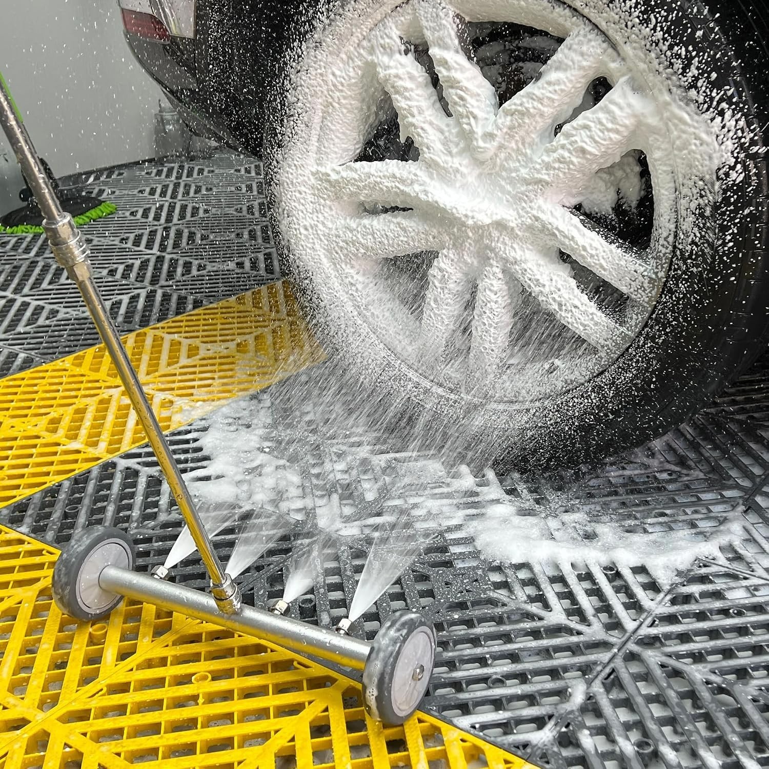 16 Inch Undercarriage Pressure Washer Attachment with 4000 PSI Foam Cannon