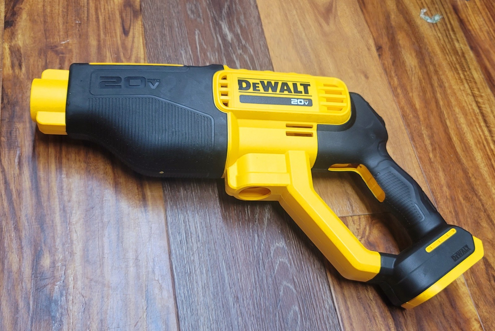 DEWALT HOUSING FOR DCPW550 20V MAX 550 PSI Cold Water Pressure Washer N785717