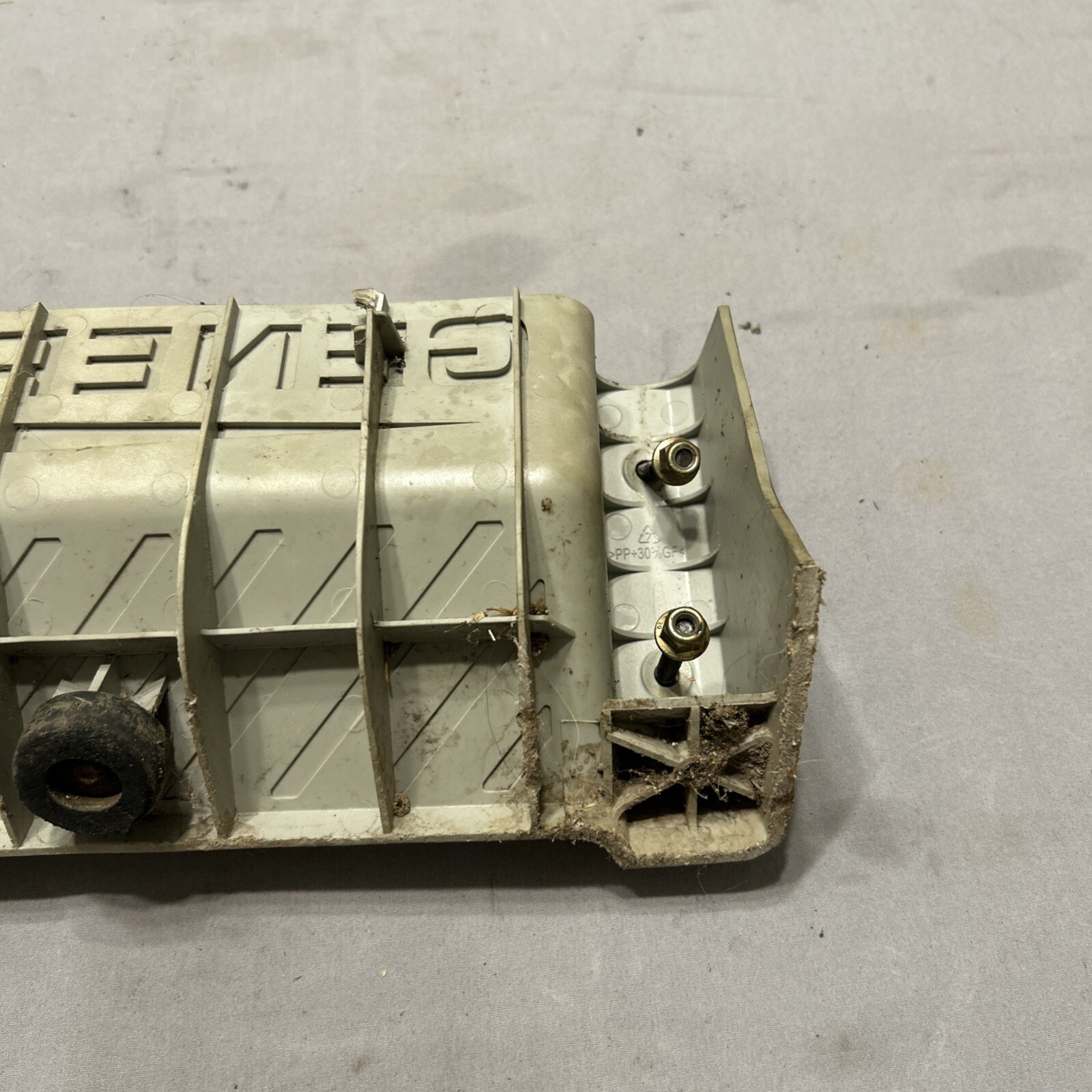 GENERAC 2700PSI 2.3GPM PRESSURE WASHER BOTTOM BASE/STAND