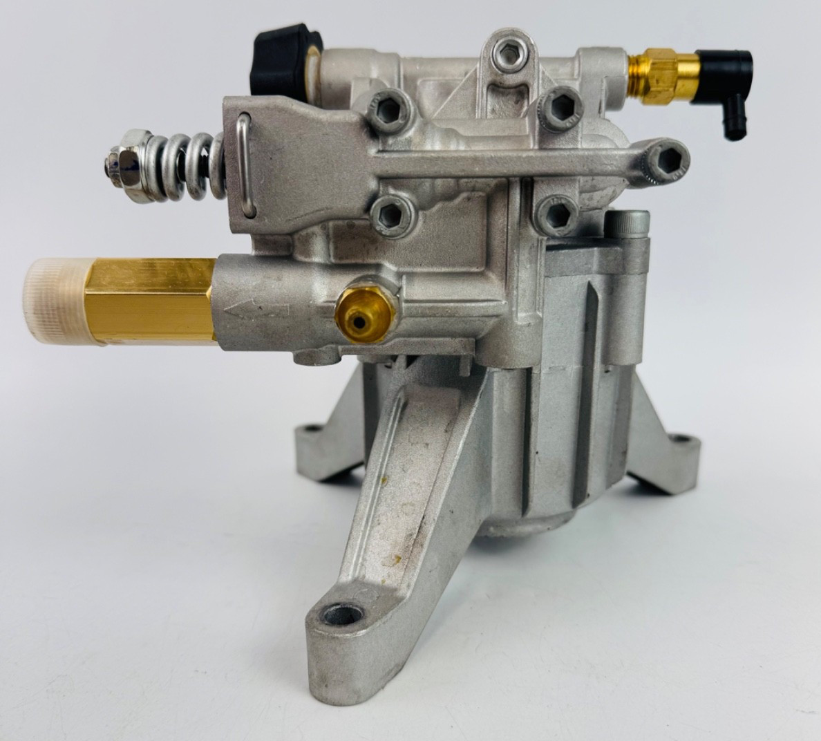 YAMATIC 7/8″ Shaft Vertical Pressure Washer Pump Rear Inlet/Outlet 3000 PSI