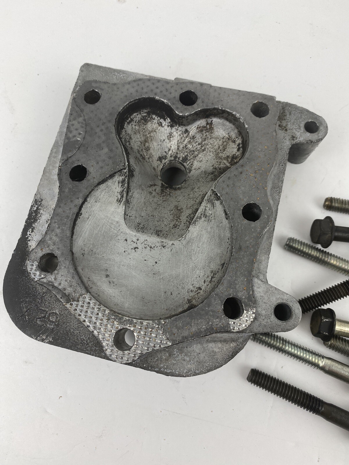 Excell VR2300 2.1 GPM Pressure Washer Briggs & Stratton Piston Head 6.0 HP