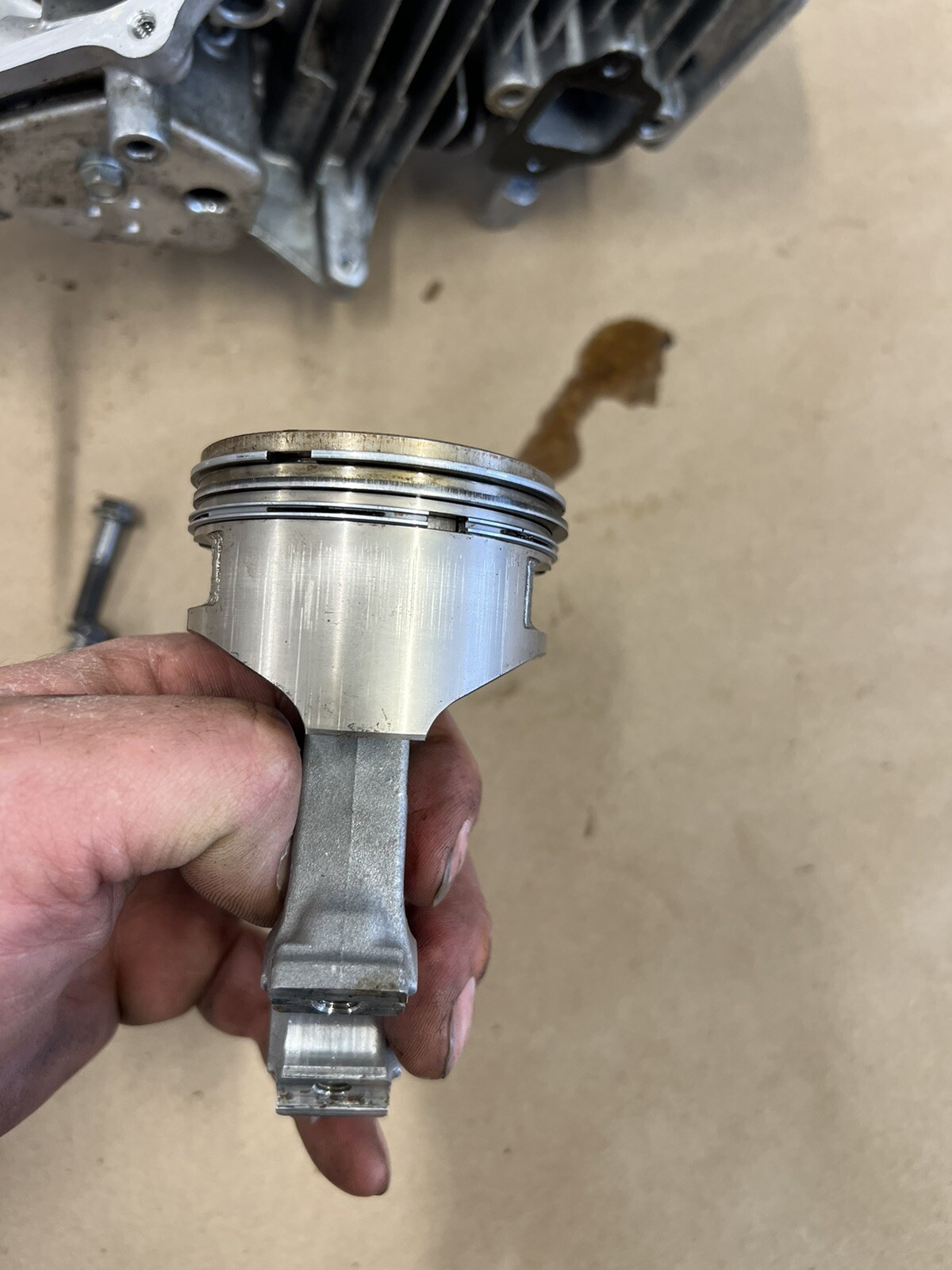 Honda XR2600 5.0 HP Crankcase Engine Piston For Rebuild B240