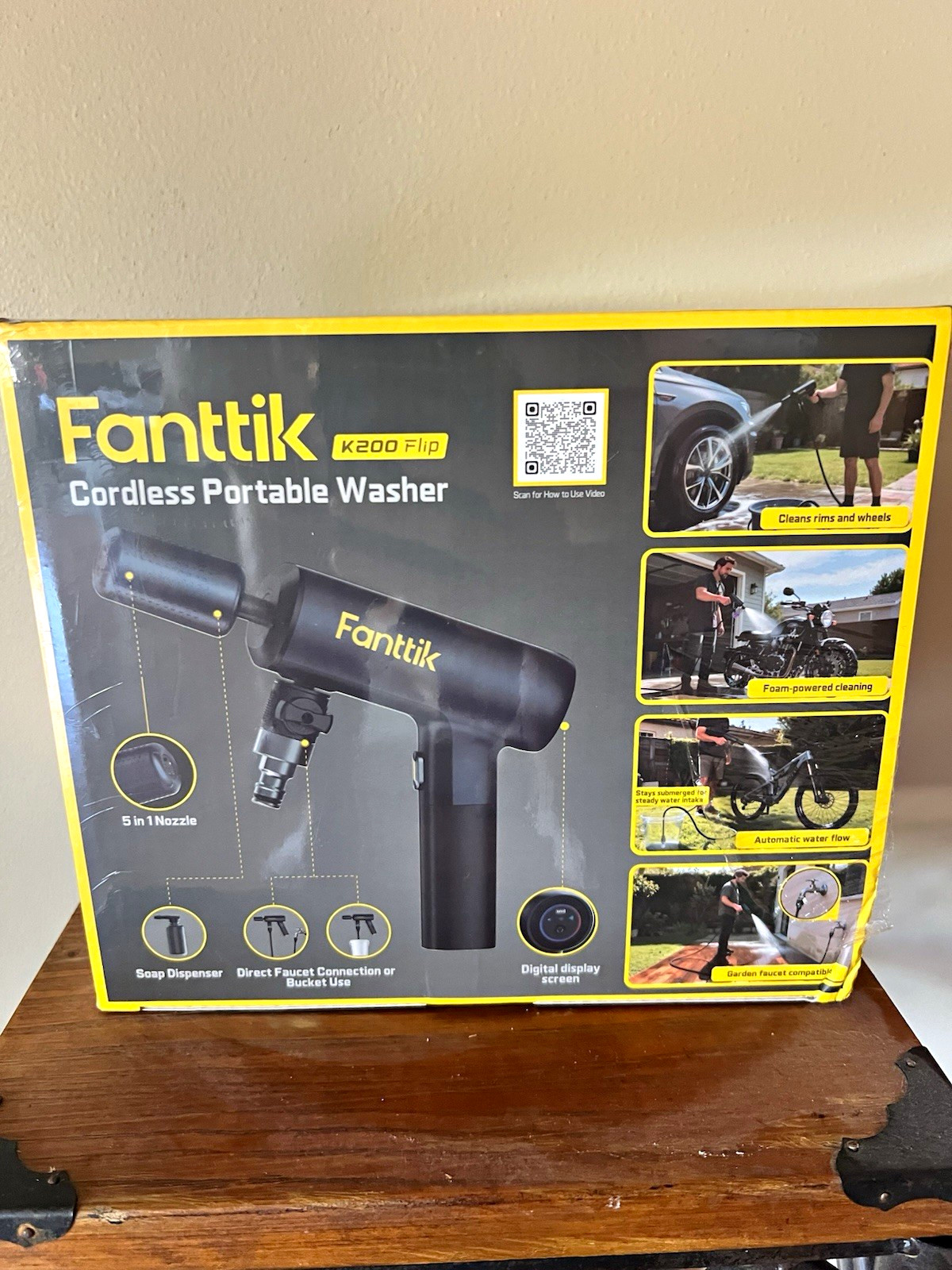Fanttik K200 Flip Cordless Foldable Portable Battery Cold Water Pressure Washer