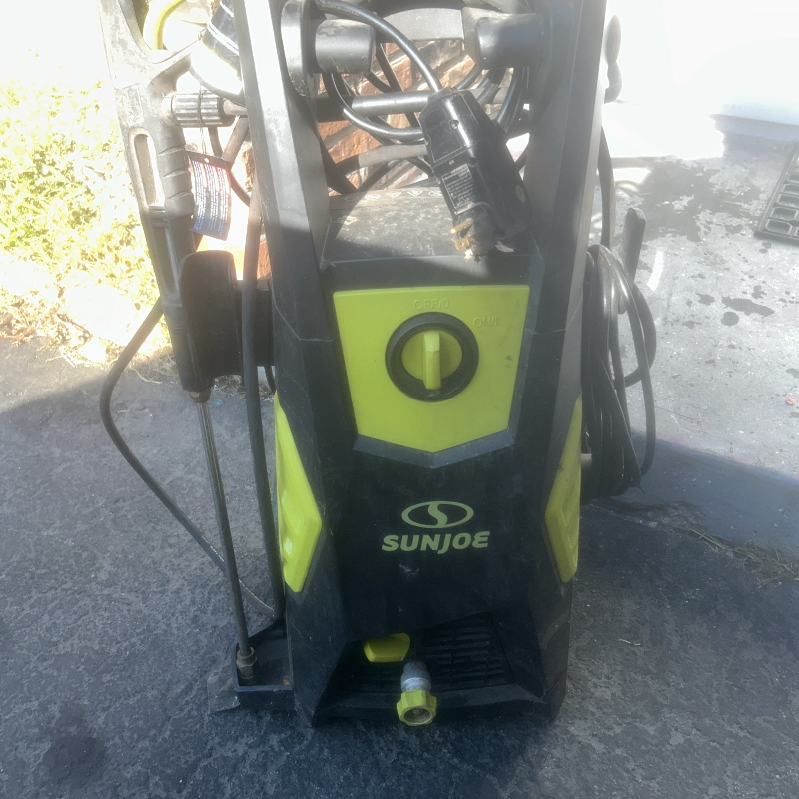 Sun Joe SPX3500 | Electric Pressure Washer | 2300-PSI | 1.48 GPM (Refurbished)