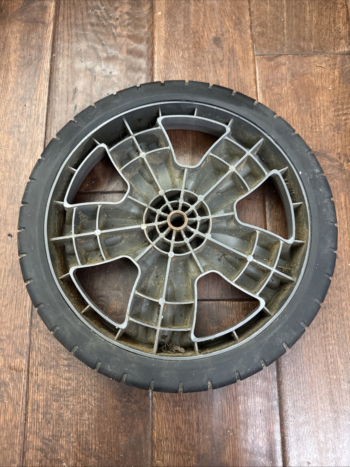 OEM Homelite Husky Pressure Washer Wheel 308451004