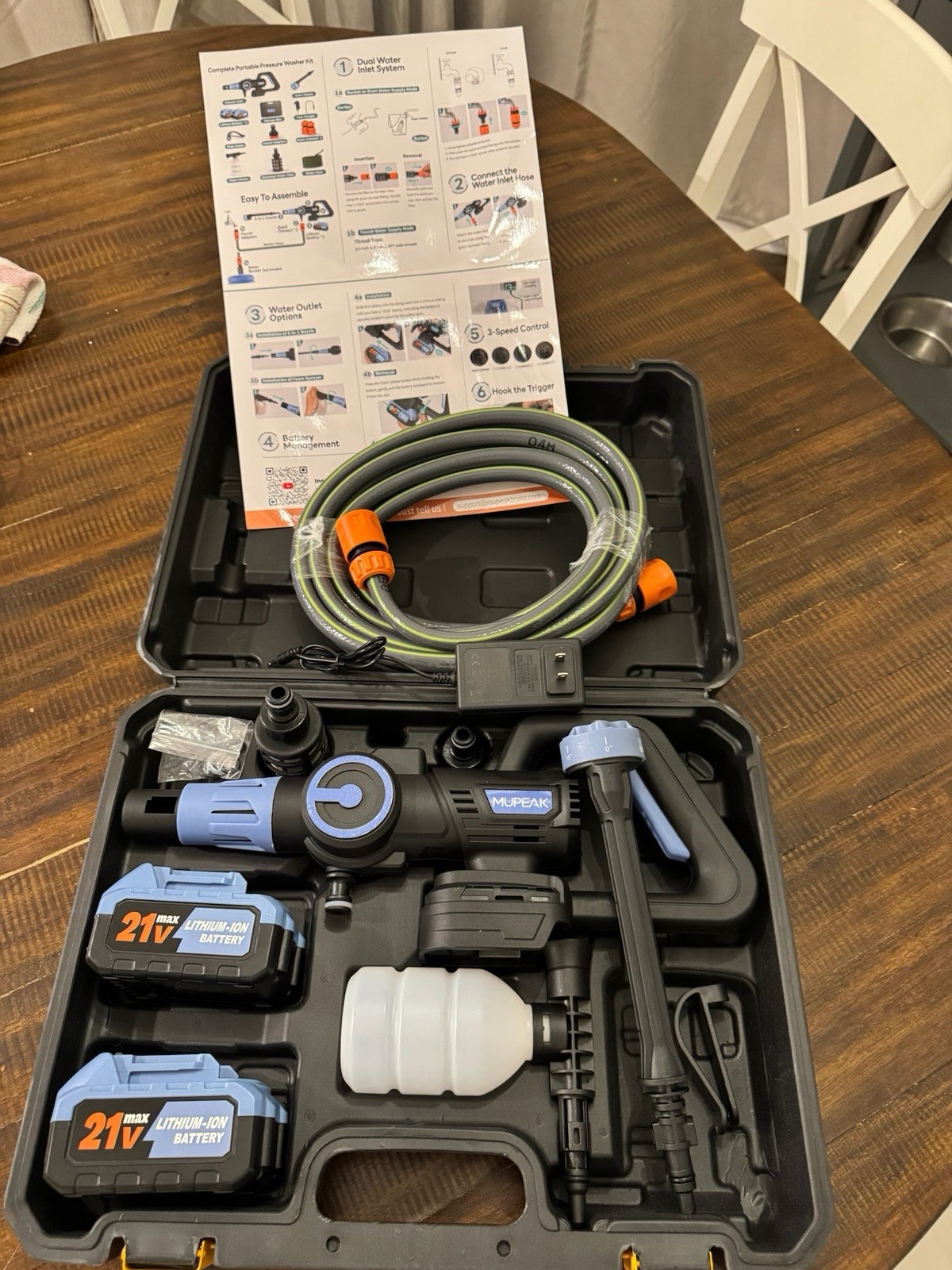 MUPEAK 21V Cordless Pressure Washer Kit 2 Batteries Hard Case Tested Open Box