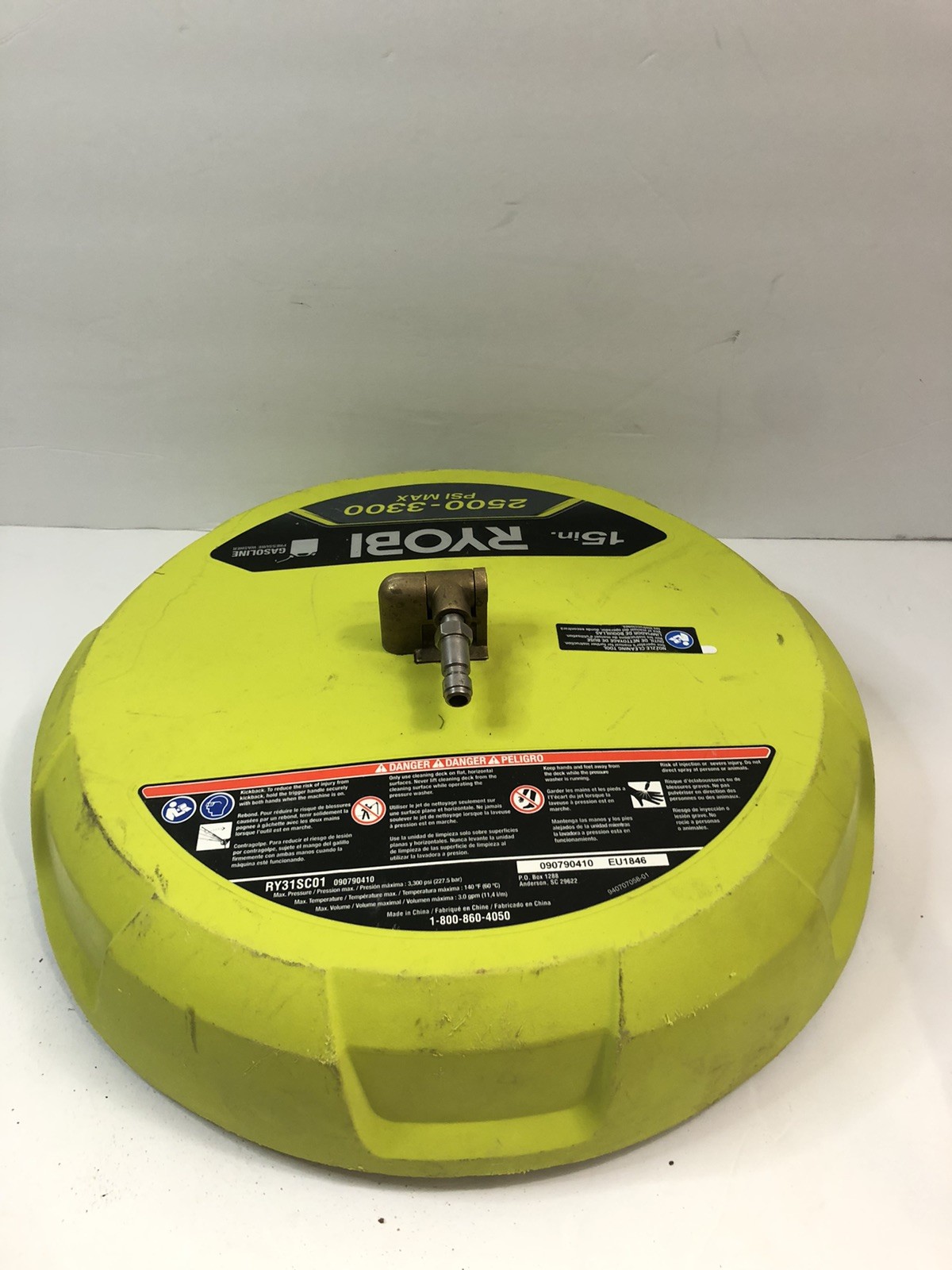 Ryobi RY31SC01 15 in. 3300 PSI Surface Cleaner for Gas Pressure Washer
