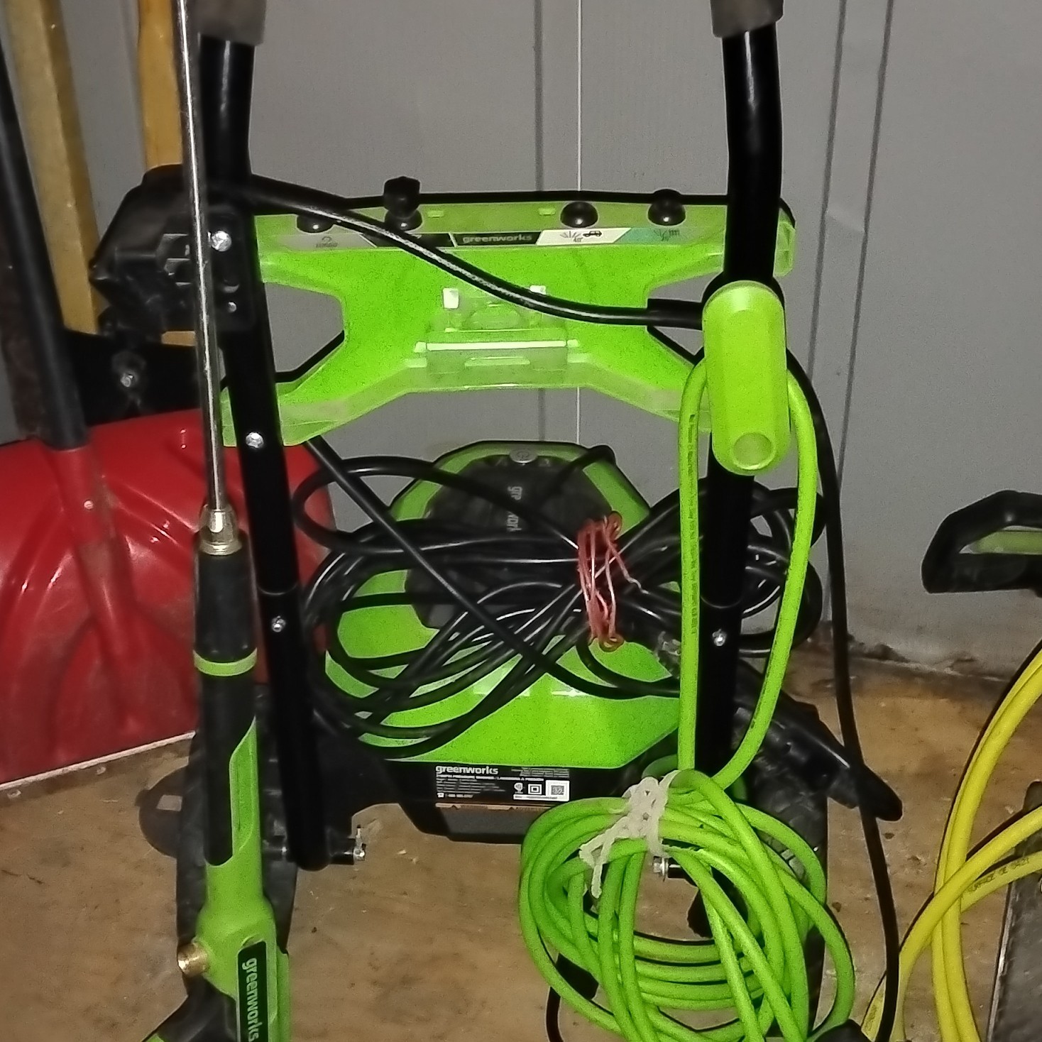 Greenworks 2100 PSI Corded Electric Cold Water Pressure Washer Wheeled w/ Gun
