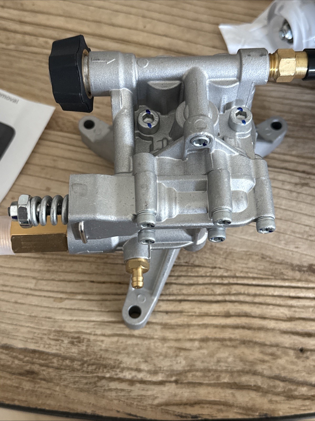 Efficient 3000 PSI Pressure Washer Pump – Rear Inlet/Outlet, 2.5 GPM Flow