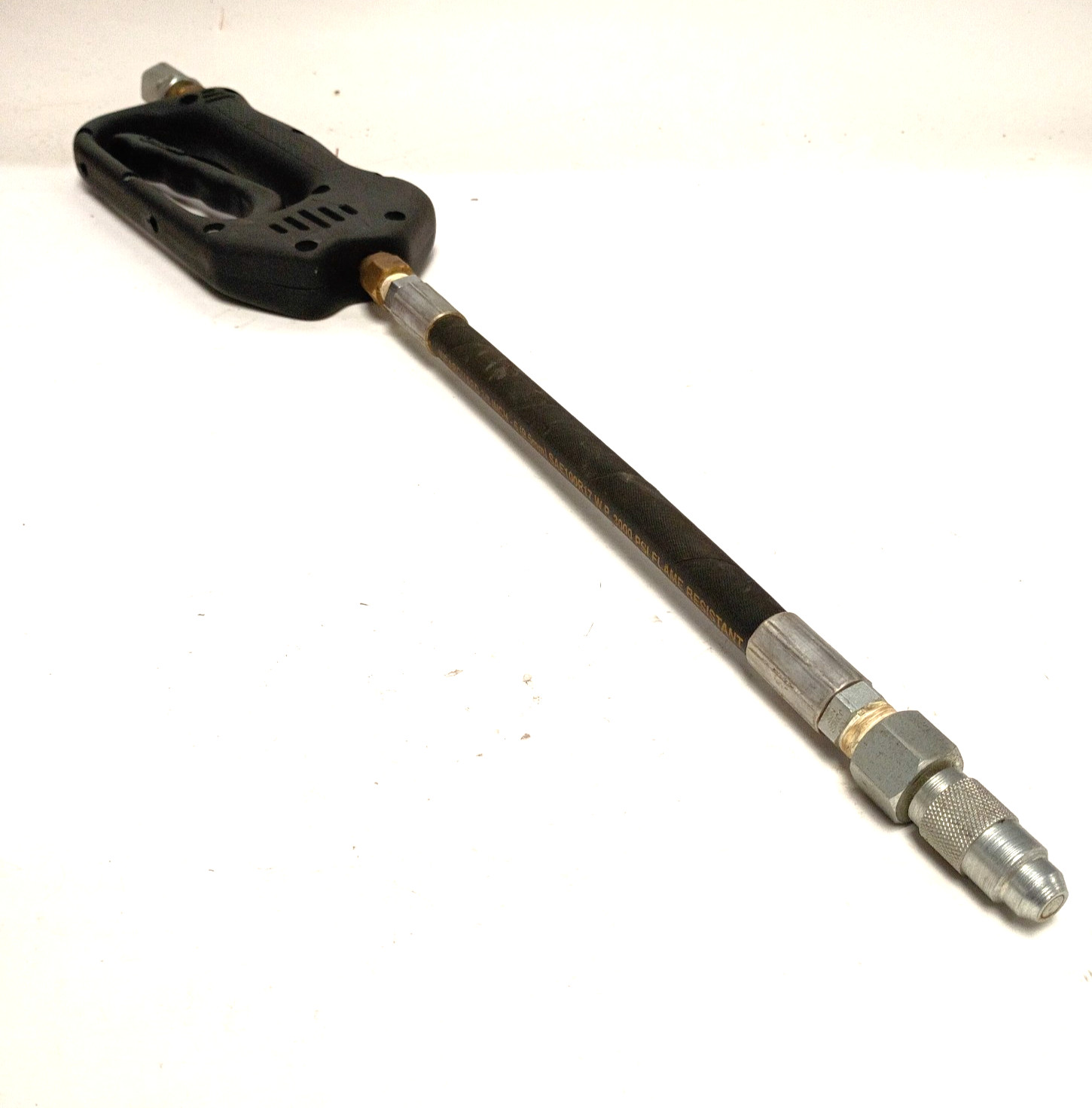 LEGACY PRESSURE WASHER GUN WITH 8″ LONG, 3/8″ DIAMETER WEARGUARD HOSE