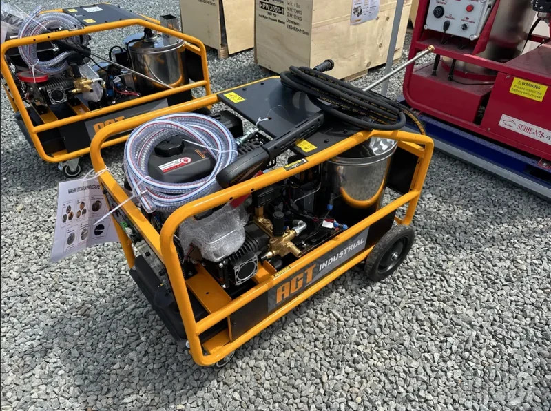 AGT HPW3000 Hot Water Pressure Washer 3000 PSI 3GPM Gas Powered Diesel Heated