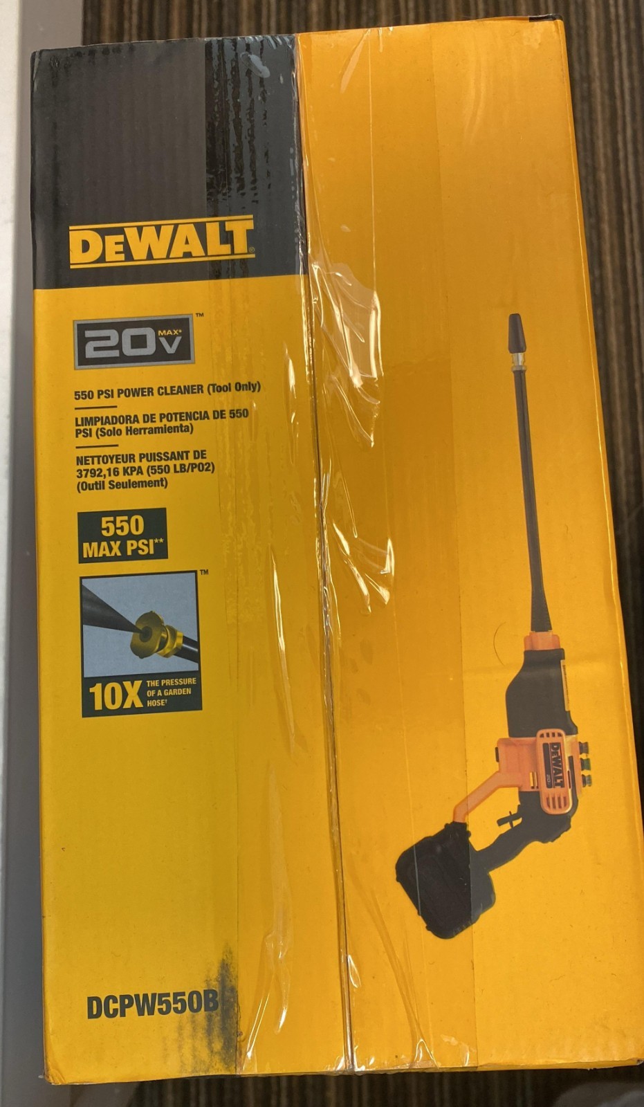 DEWALT 20V MAX 550 PSI Cordless Pressure Washer Tool Only DCPW550B