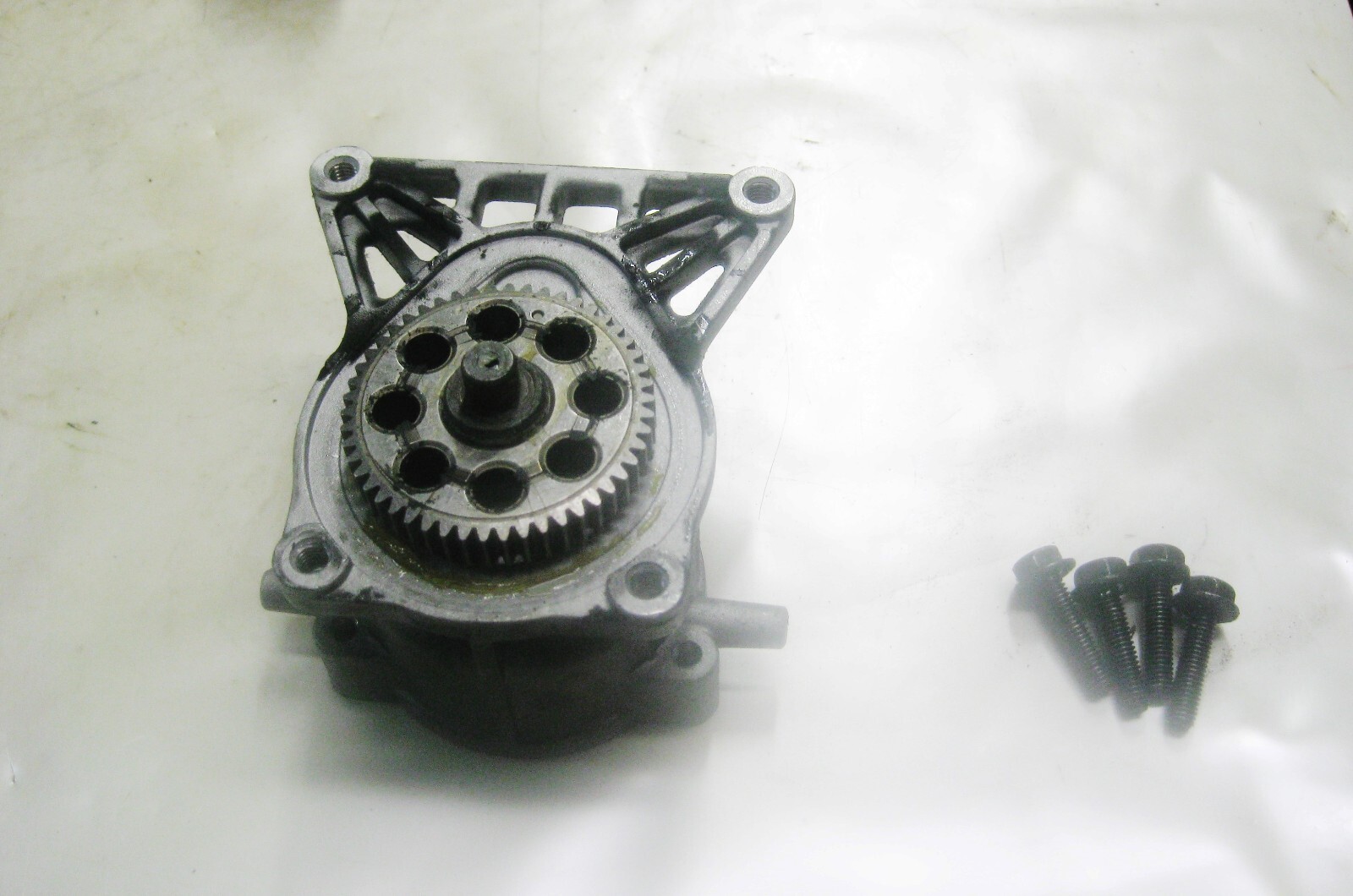 Ryobl Electric Pressure Washer RY141612VNM Gear Cover Crankcase Assembly