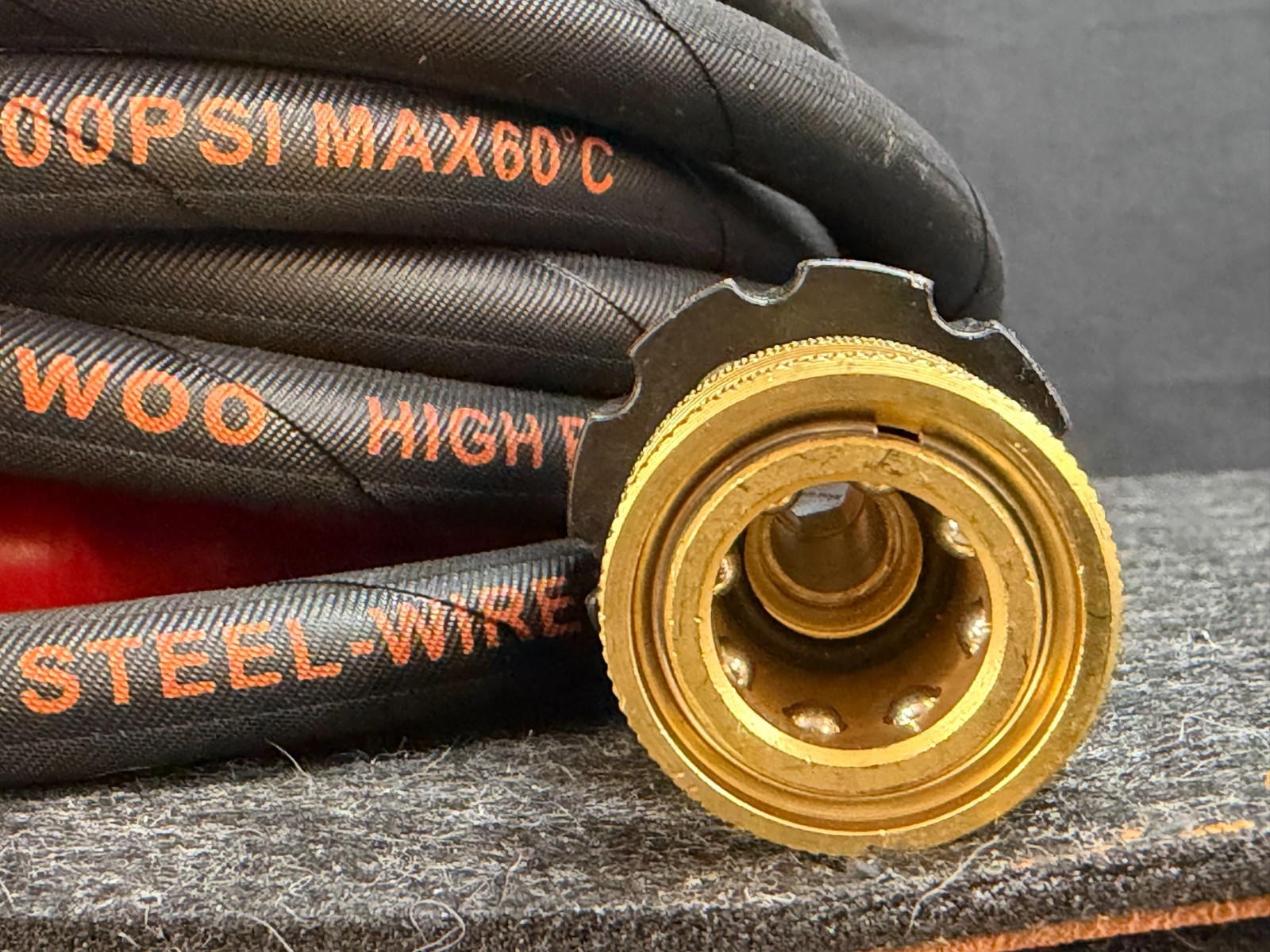 Heliwoo 25FT 1/4″ ID – 1/2″ OD 4200PSI Flexible Wire High Power Washer Hose