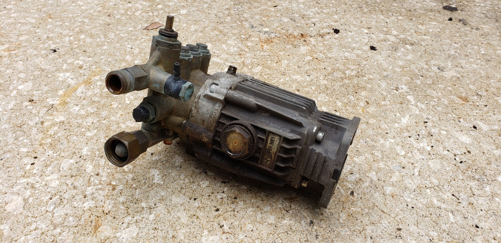 3000 Psi Horizontal Pressure Washer Pump Made In Italy Parts Or Repair
