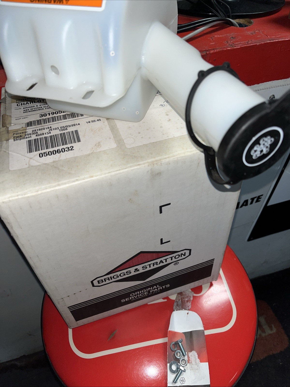 Genuine OEM Briggs & Stratton 315914GS chemical tank
