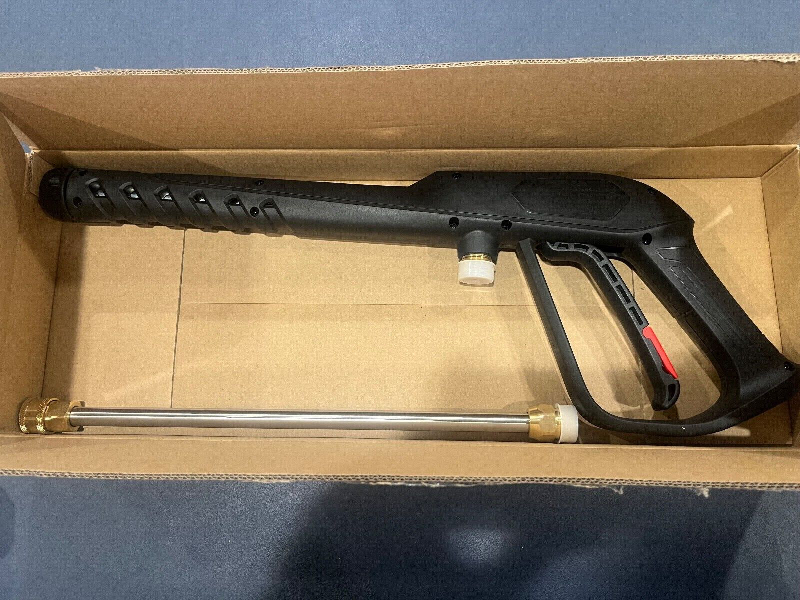 Active 2.3 pressure gun and lance