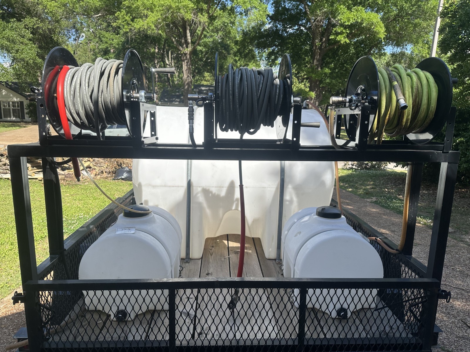 Pressure washing trailer