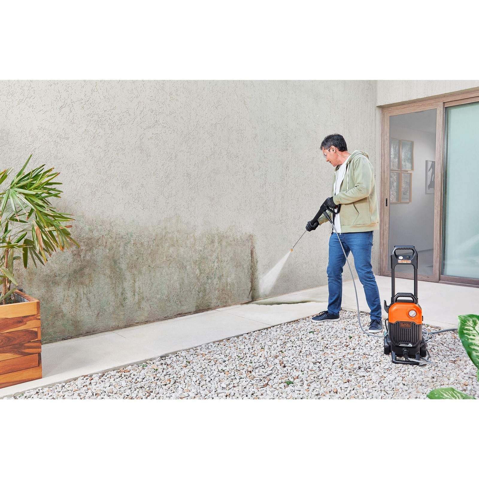 BLACK+DECKER 2000 Psi 1.2 Gpm Pressure Washer – BEPW2000