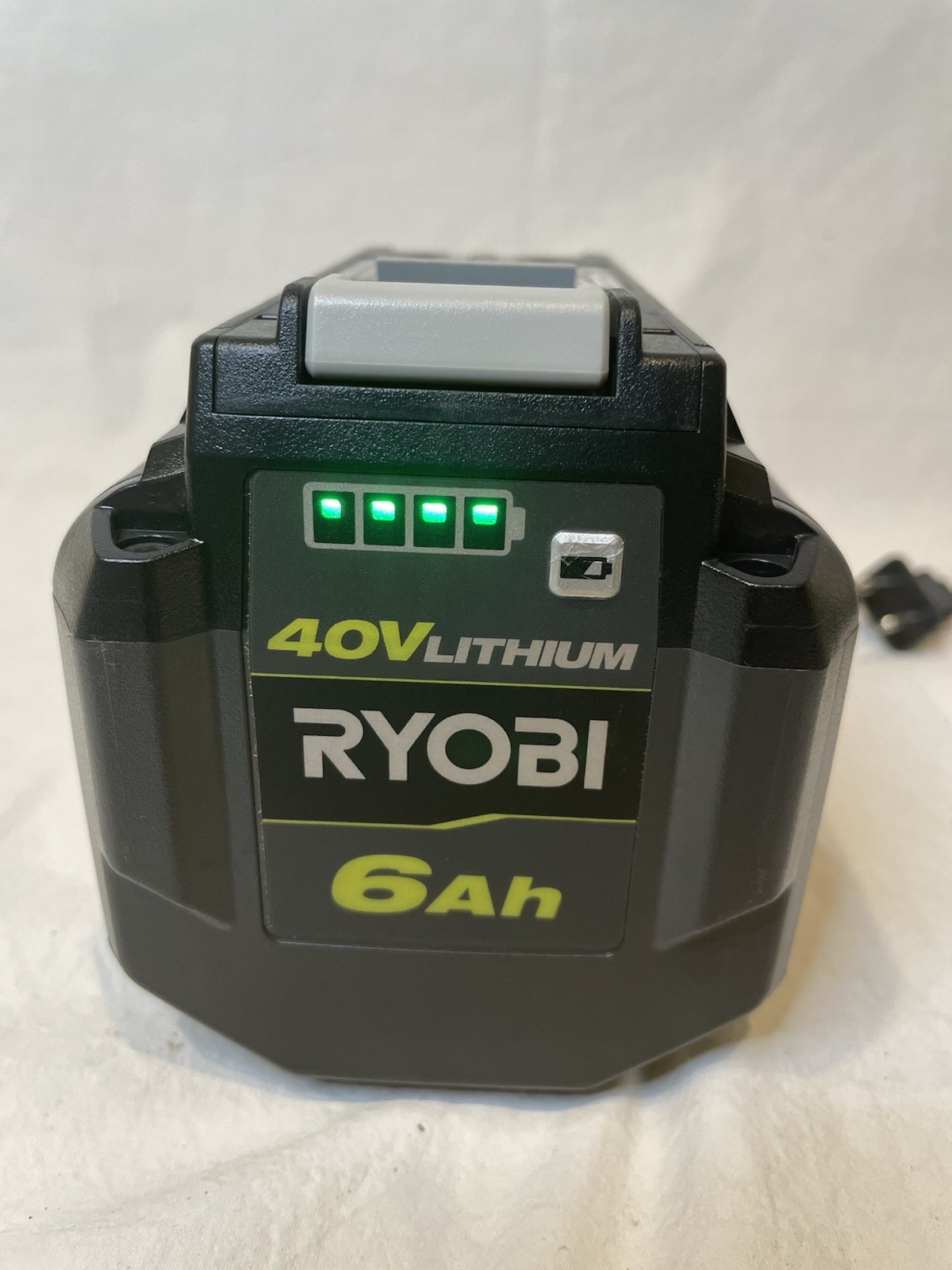 RYOBI -New OP40602VNN 40V Li-Ion 216Wh 6.0Ah Battery & Charger.
