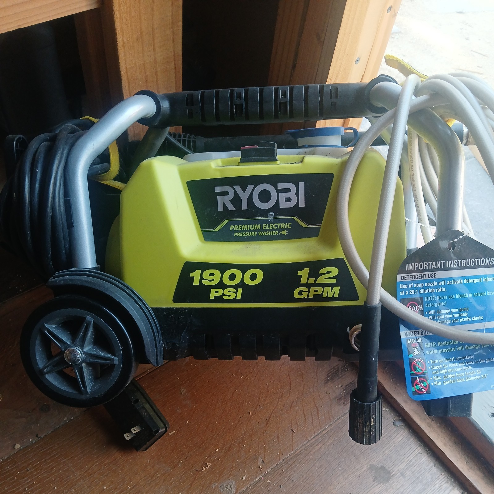 RY1419MTVNM 1900 PSI 1.2 GPM Cold Water Wheeled Electric Pressure Washer