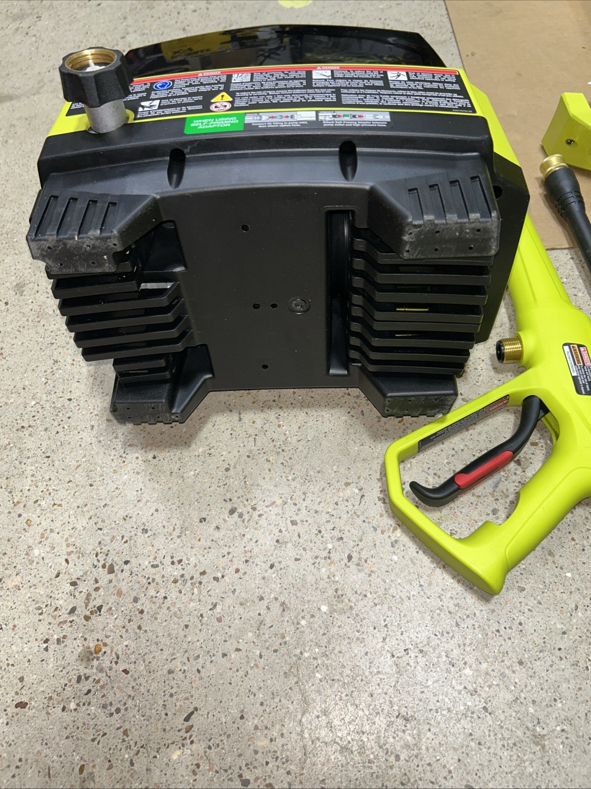 RYOBI 40V HP Brushless 1200 PSI 1.0 GPM Cordless Pressure Washer W81