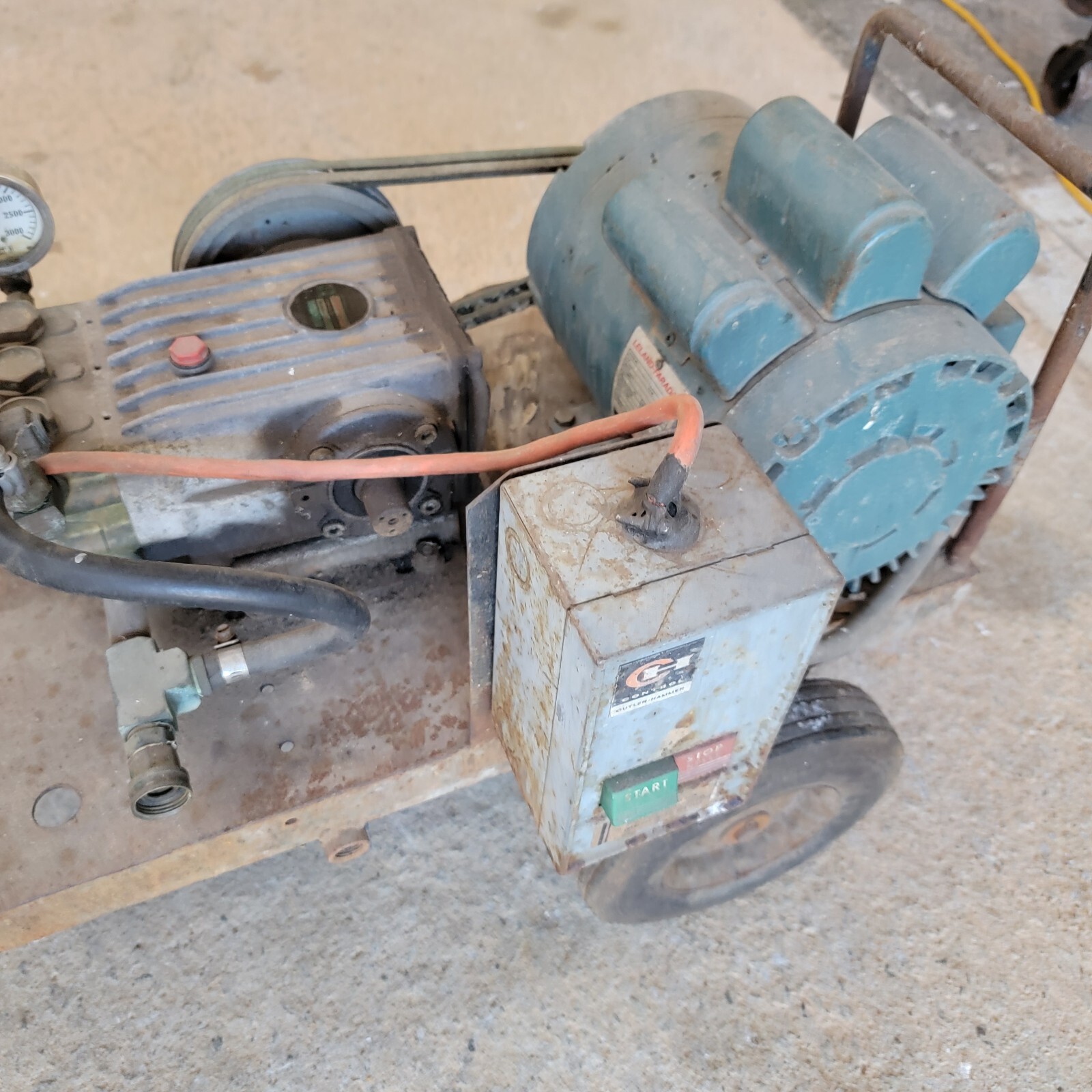 Vintage LELAND-FARADAY / INTERPUMP 220 VOLT HIGH PRESSURE WASHER