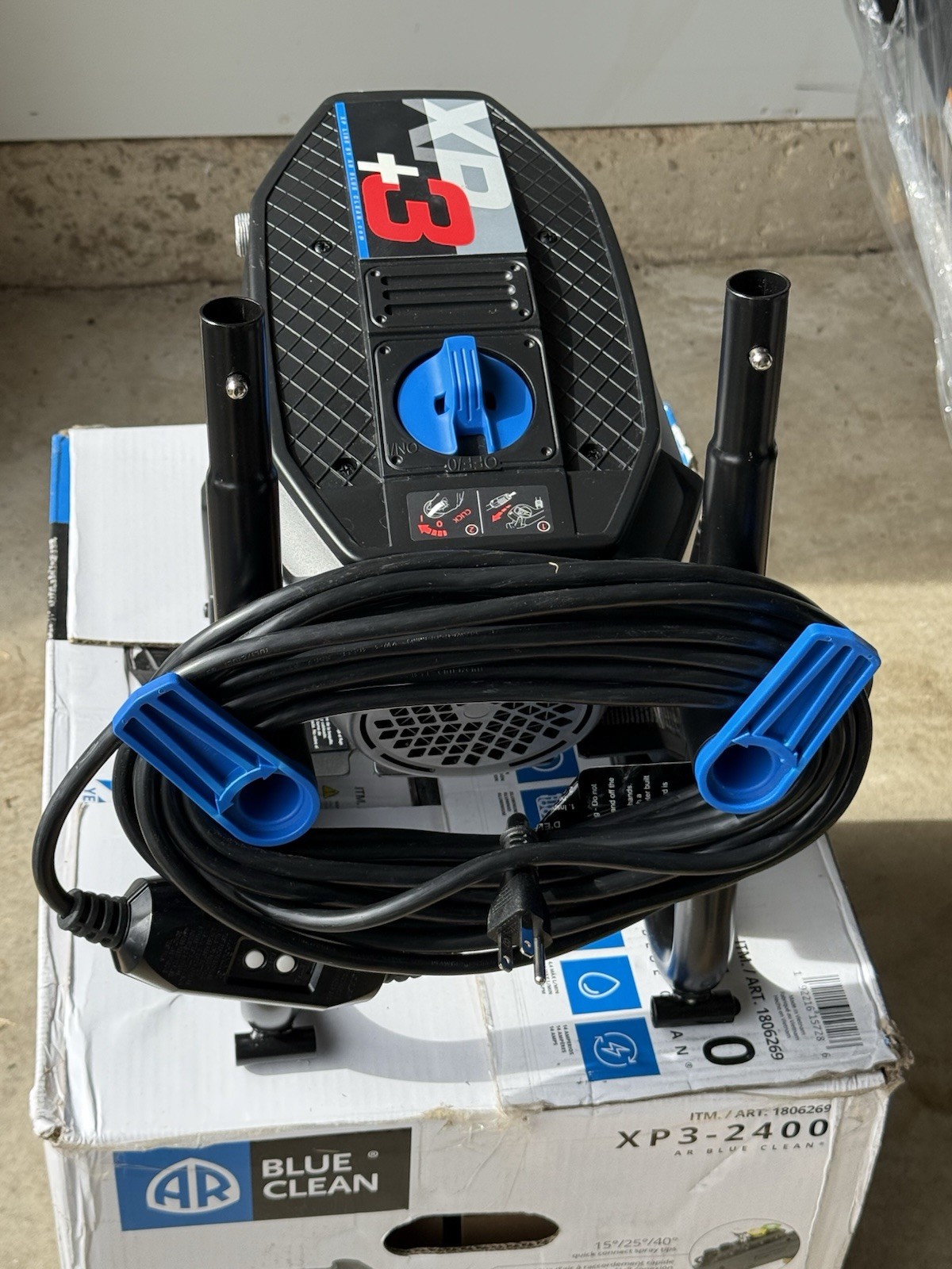 AR Blue Clean XP3-2400 PSI 1.16 GPM 14 Amp Motor Electric Pressure Washer