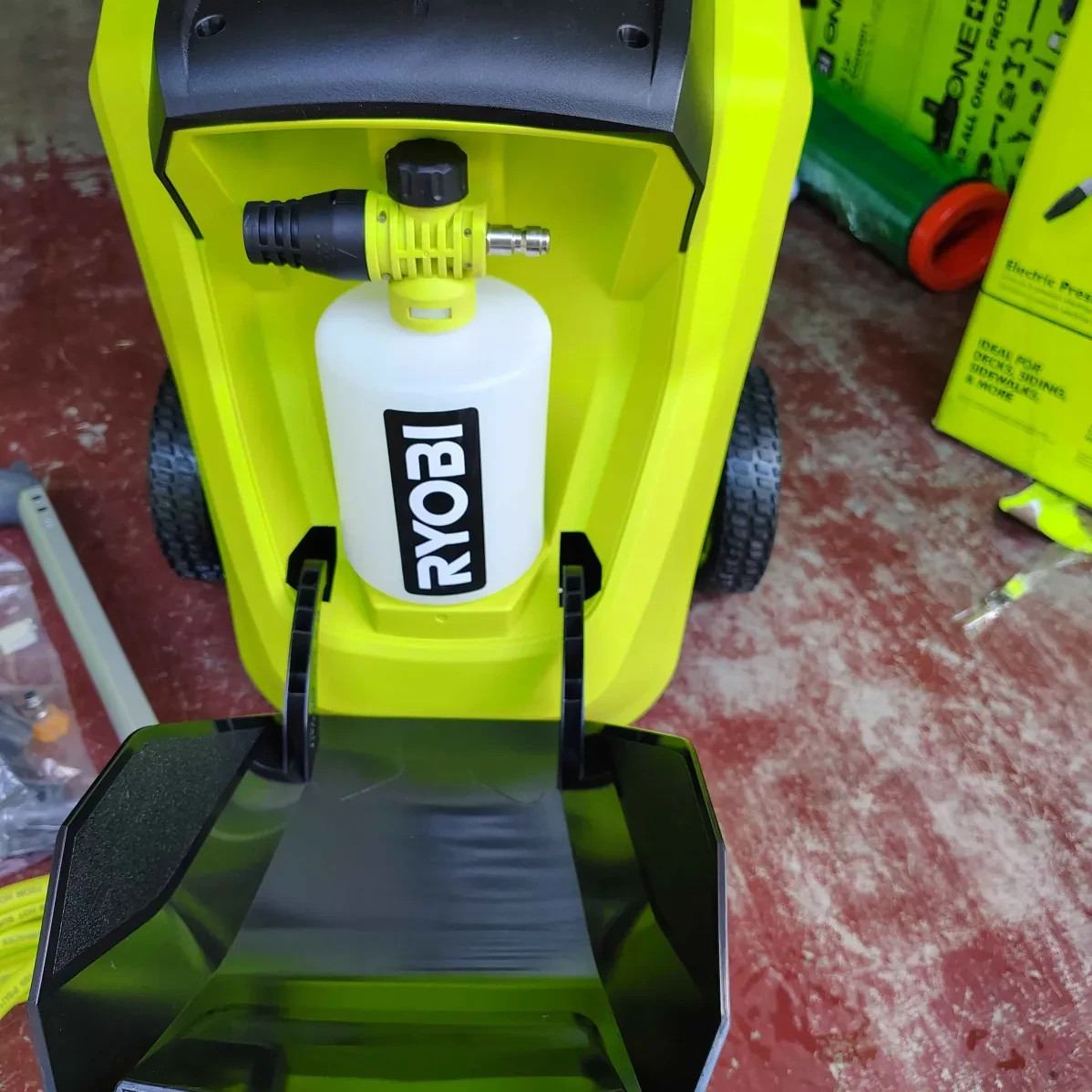 RYOBI 2100 PSI 1.2 GPM Cold Water Corded Pressure Washer RY142012 *MISSING WAND*