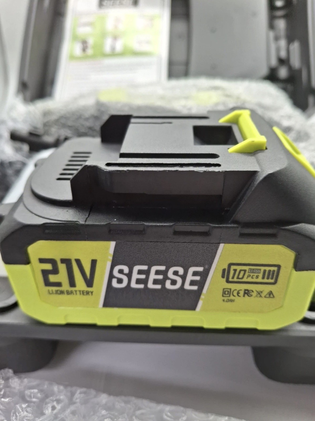 SEESE 800 PSI Water Pressure Washer Cordless Portable Pressurized Hose Car Wash