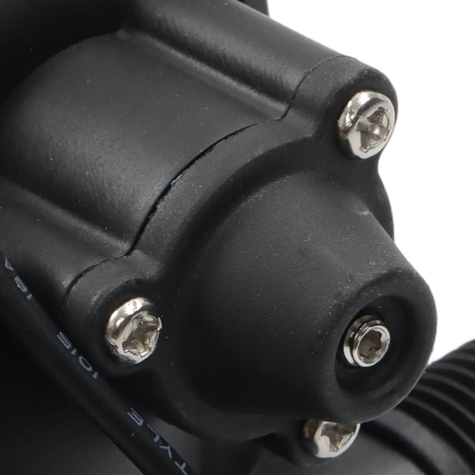 75PSI 5.5GPM Diaphragm Water Pump 4-chamber Self Priming Pressure Booster Pump