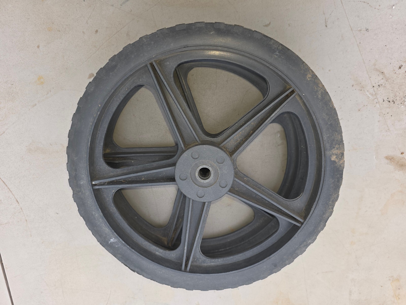26II34 PAIR OF BIG WHEELS FROM PRESSURE WASHER: 13-1/2″ X 1-3/4″ X 1/2″ +/- OA