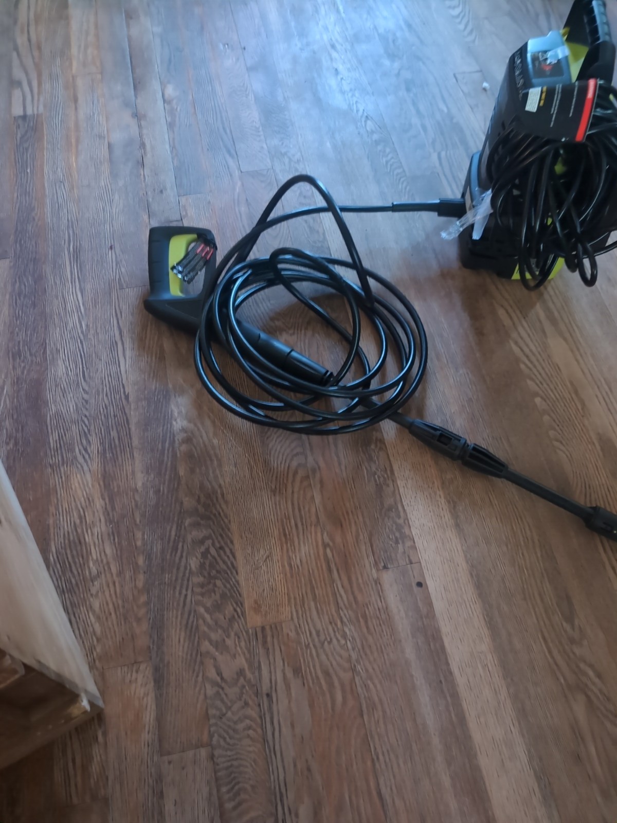 Sun Joe Electric Pressure Washer SPX 200e 120 Volt AC 60 HZ 10 Amp