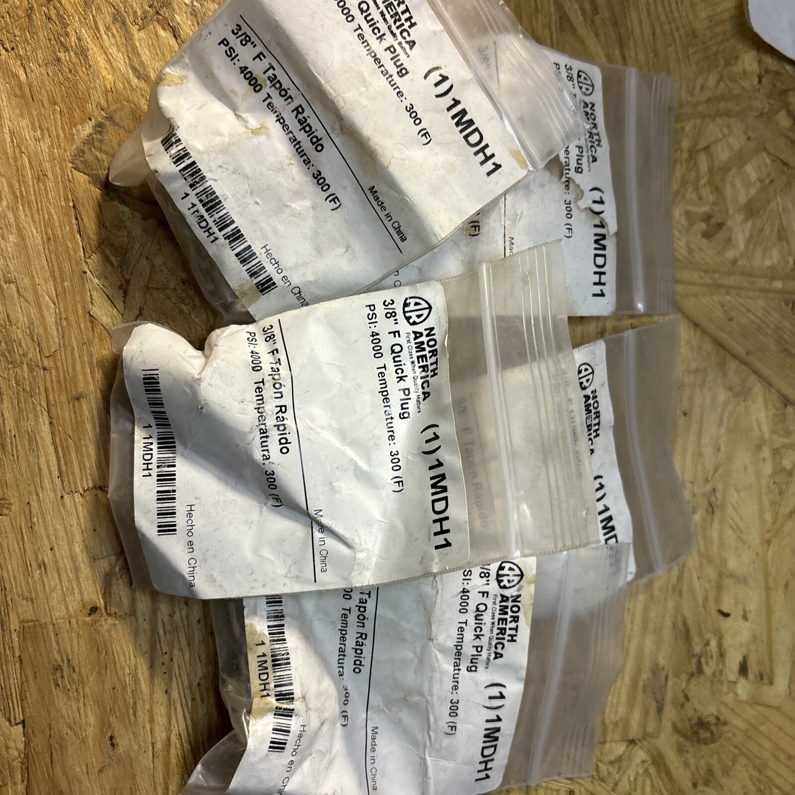 GRAINGER APPROVED 1MDH1 Quick Connect Plug,3/8 (F)NPT PK 5