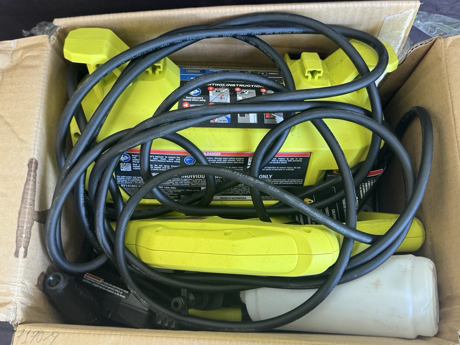 RYOBI RY141803 1800 PSI 1.2 GPM Electric Pressure Washer – For Parts Only