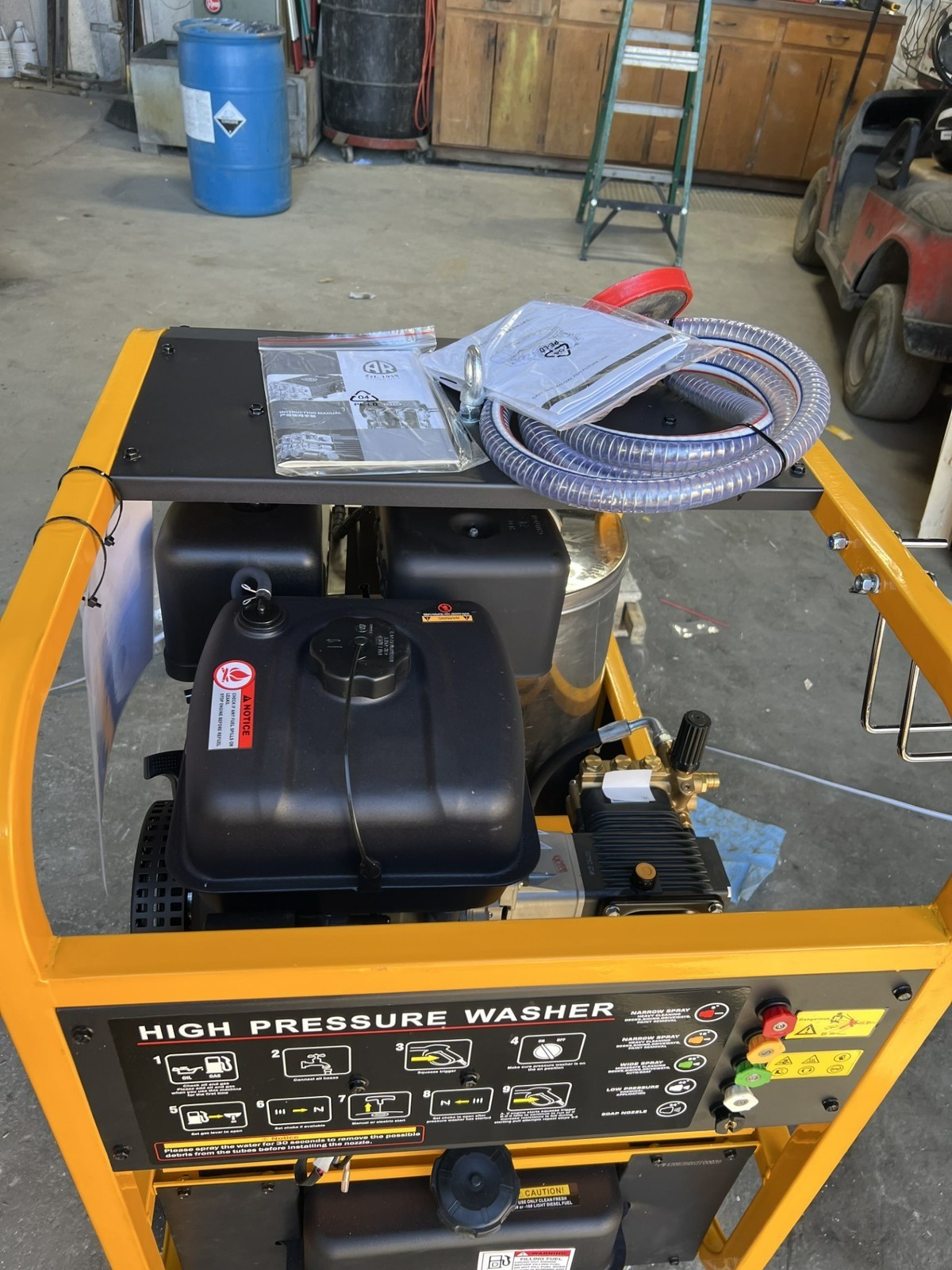 AGT 4000 PSI Hot Water High Pressure Washer Machine 13 HP Gasoline Burner w/Hose