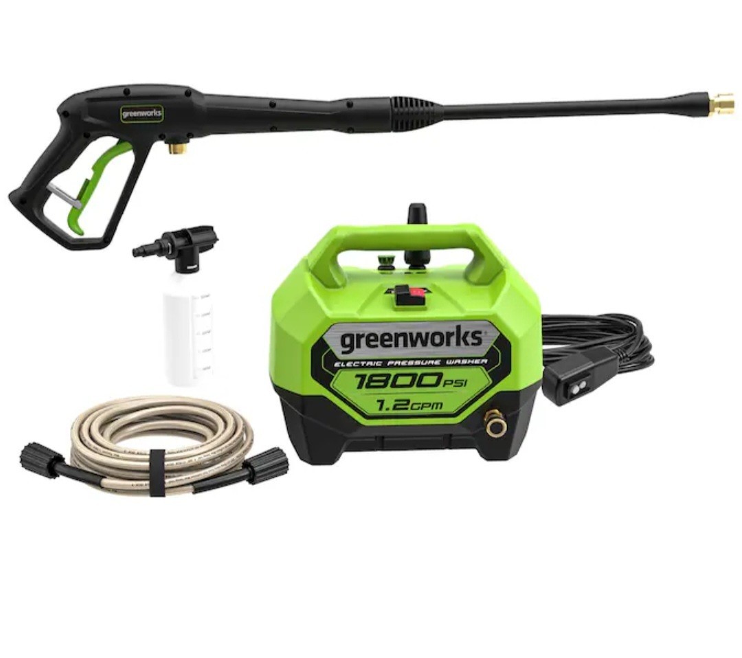 Greenworks GPW1805, 1800-PSI 1.2-GPM Cold Water Electric Pressure Washer, 2 Tip