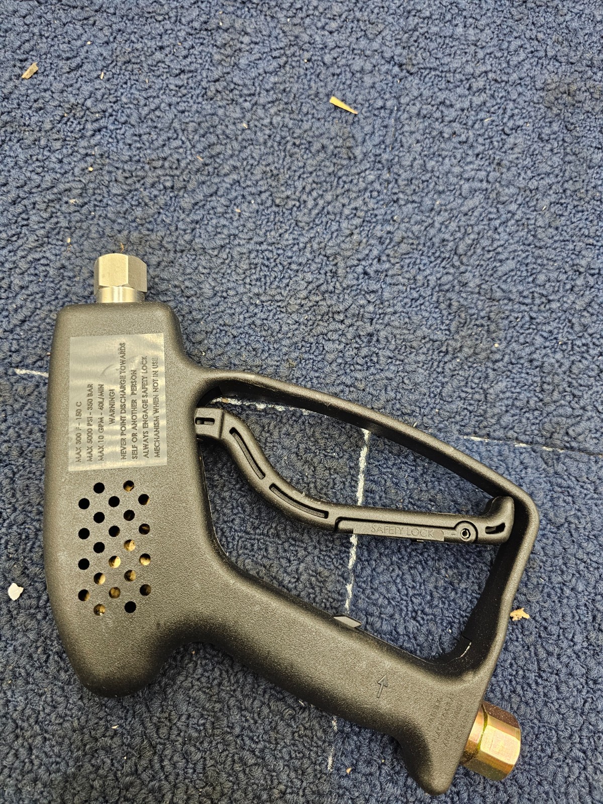Giant 21250B Pressure Washer Tool w/ Stainless Steel Fitting 10GPM 5000 PSI 300F