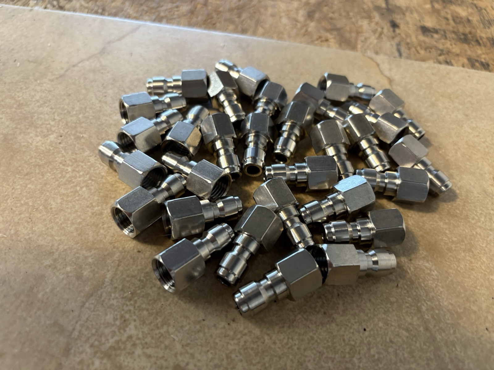 Stainless Steel Quick-Connect Plug 1/4 Female NPT Fitting, 5000 PSI – 2 Pack
