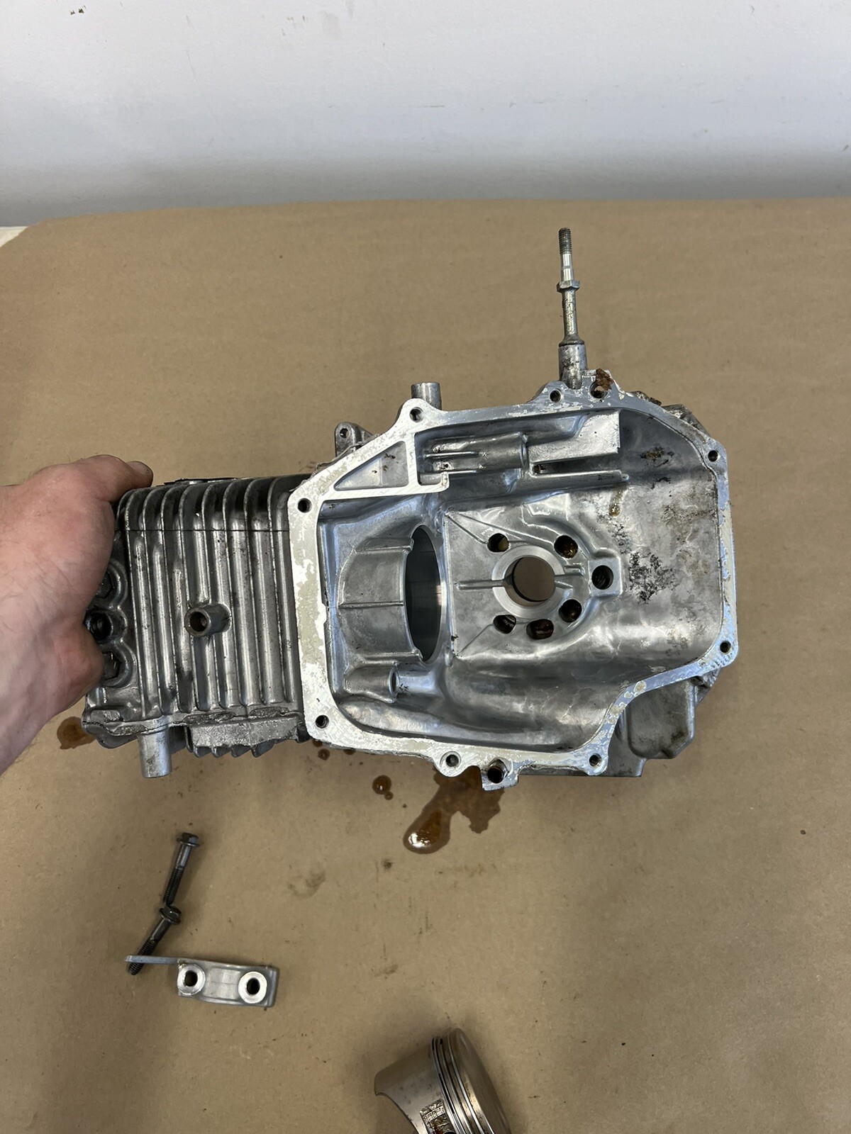 Honda XR2600 5.0 HP Crankcase Engine Piston For Rebuild B240