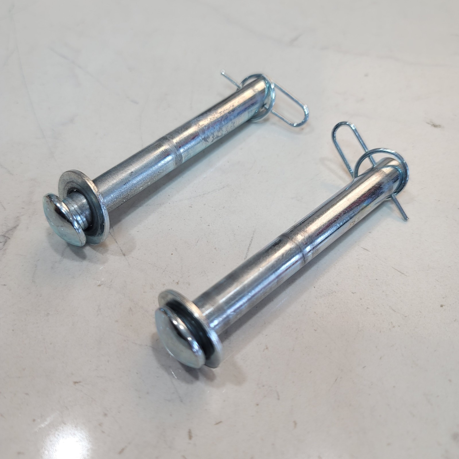 Ryobi High Electric Pressure Washer Wheel Pin Pair RY142500 RY142711 RY143011